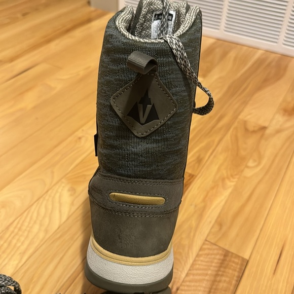 BNWB Vasque winter boots - Picture 5 of 10